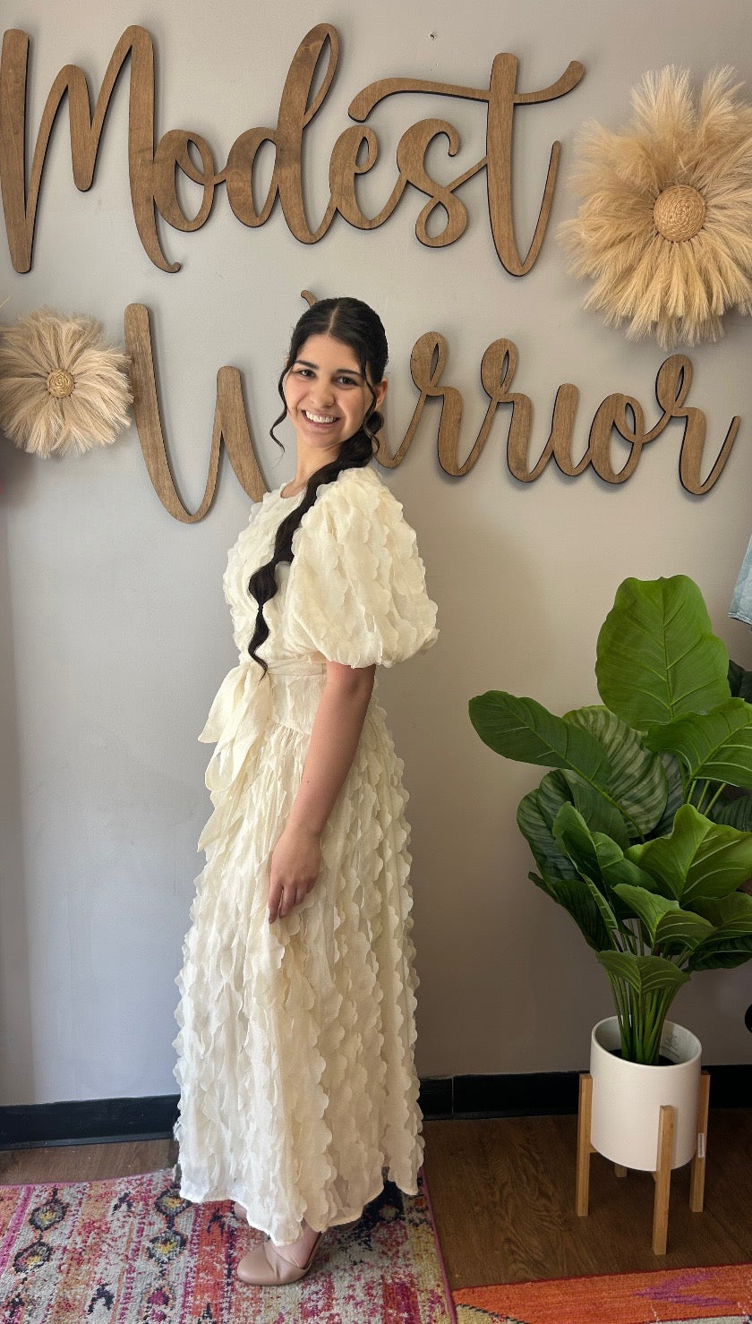 SCALLOP MIDI DRESS
